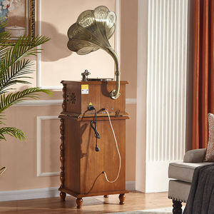 Gramófono de Madera de Nogal Personalizado de Fábrica con 3 Velocidades, BT, FM, Bocina de Cobre y Reproductor de Discos para Decoración de Sala de Estar, Audio de Alta Fidelidad - Product Image 5