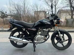 ซูซูกิ เรดเดอร์ <span class=keywords><strong>125</strong></span> เครื่องยนต์ <span class=keywords><strong>125</strong></span> ซีซี แรงทรงพลัง ประหยัดน้ำมัน ความเร็วสูงสุด >80 กม./ชม. เหมาะสำหรับการเดินทางในเมืองทุกวัน ใช้เชื้อเพลิงเบนซิน - Product Image 2