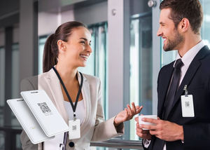 室内定位可充电蓝牙定位身份证徽章紧急求救按钮可穿戴式学生SOS信标 - Product Image 3