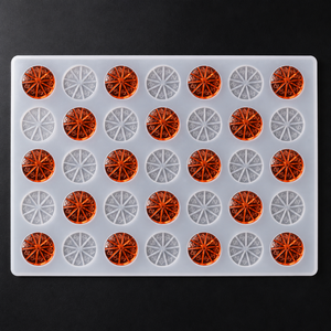 Molde de silicona segmentado redondo TH para caramelos de goma, bandeja depositadora de platino de 12 cuñas con ranuras, apta para uso alimentario, venta al por mayor OEM personalizada - Product Image 2