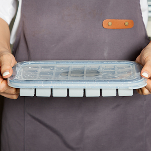 Moule à glaçons en silicone à 28 cavités, personnalisable avec logo, sans BPA, réutilisable, facile à démouler, pour boissons réfrigérées et whisky - Product Image 4