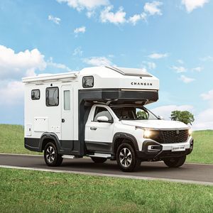 <span class=keywords><strong>Camping</strong></span>-<span class=keywords><strong>car</strong></span> hybride BYD/JAC/JMC/HOWO avec réservoir d'eau potable de 150 L pour les longs voyages, <span class=keywords><strong>camping</strong></span>, paysages de Changan, et autres camions efficaces - Product Image 2