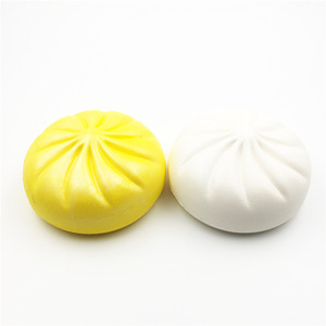 Modelo de comida simulada de PU de rebote lento, panecillo grande, juguete decorativo antiestrés - Product Image 3