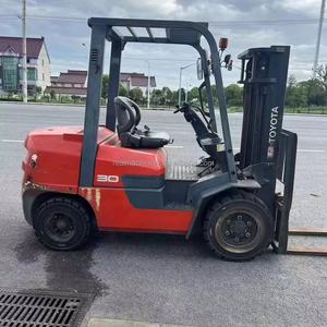 Carretilla elevadora <span class=keywords><strong>Toyota</strong></span> <span class=keywords><strong>FD30</strong></span> 3Ton usada - Product Image 1