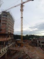 Grue à tour de construction 12T 70M avec cabine de commande à distance, interrupteur de fin de course, joystick de levage, vérin hydraulique et moteur de charge