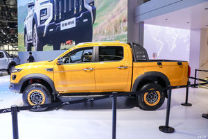 Camioneta Pickup de carga diésel de cuatro ruedas automática <span class=keywords><strong>4x4</strong></span> de nueva generación Euro 6 cámara trasera estándar de emisión Mini valla izquierda - Product Image 4