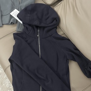 <span class=keywords><strong>Felpa</strong></span> con <span class=keywords><strong>Cappuccio</strong></span> e <span class=keywords><strong>Zip</strong></span> Lulu Original Label, Slim-fit, Ricamata, in Nylon/Cotone Felpato, Maniche Lunghe, Sportiva da <span class=keywords><strong>Donna</strong></span> - Product Image 5