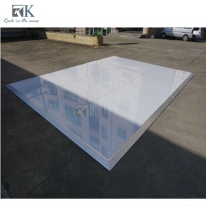 Piso Portátil para Pista de Baile, Bodas y Eventos, Instalación Rápida y Fácil para Uso en Carpas o Exteriores - Product Image 3