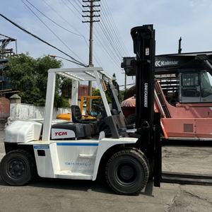 High Quality 7 Ton 5 Ton 3 Ton TCM FD70 FD50 FD30 Diesel <b>Forklift</b> Three Stage Mast Japan Made Used for Sale - Product Image 6