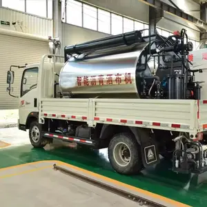 Satılık yepyeni asfalt dağıtım kamyonu 8000L asfalt püskürtücü