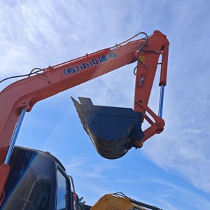 Excavatrice d'occasion Hitachi ZX70 Mini 7 tonnes à bas prix, d'occasion, homologuée CE/EPA, stock, chenilles, boîte de vitesses, pompe, roulement, PLC - Product Image 4