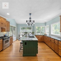 XINGRUO Armadietti da Cucina Classici Americani Personalizzati Professionali con Struttura in Compensato e Credenze Verdi per Nuova Casa