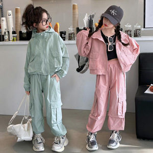 Tuta Sportiva con Cappuccio per Ragazze 2026 Primavera Autunno, <span class=keywords><strong>Pantaloni</strong></span> <span class=keywords><strong>Cargo</strong></span> alla Moda per Bambini, in Poliestere, Design Ampio e Fresco per Ragazze Più Grandi - Product Image 3