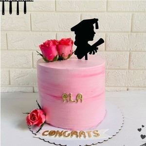 ท็อปเปอร์เค้กอะคริลิครูปนักเรียนพร้อมข้อความ "น้ำผึ้งและความหวาน" สำหรับตกแต่งในช่วงงานฉลองรับปริญญา - Product Image 2