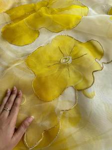 Saree original à impression numérique en pur lin avec chemisier moderne pour la fête - Product Image 4