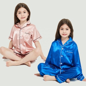 Conjuntos de Pijamas Casuais para Crianças em Seda Satin Lisa com Cintura Elástica Respirável e de Secagem Rápida para Primavera, Verão e Outono - Product Image 2