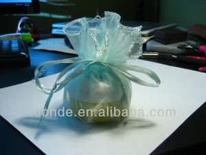 ผ้าออร์แกนซ่าทรงกลมแบบมีเชือกรูด นิยมใช้เป็นของห่อของขวัญ - Product Image 6