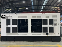 LINGGE Promotion Spéciale : Générateurs Diesel Électriques Silencieux Cummings 300 kW (375 kVA) avec Option ATS – Intelligents et Abordables