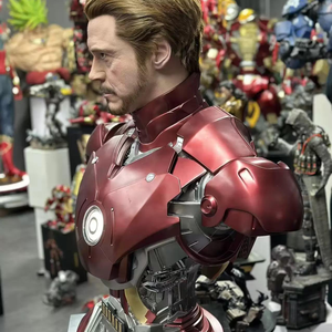 Buste de Tony Stark <span class=keywords><strong>Arc</strong></span> Reactor Lumineux en Fibre de Verre Chromée Métallique avec Éclairage LED – Pièce d'Exception pour Cinéma Maison Avengers - Product Image 1