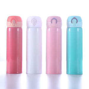 Bouteille d'eau isotherme sous vide en acier inoxydable 304 de 500 ml avec couvercle rabattable, anti-fuite, thermos, logo personnalisé pour l'école, le bureau, les voyages - Product Image 1