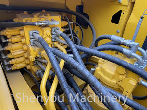 Mini-pelle Komatsu PC220 de 22 tonnes utilisée en bon état sur Offre Spéciale avec composants d'origine moteur pompe moteur - Product Image 6