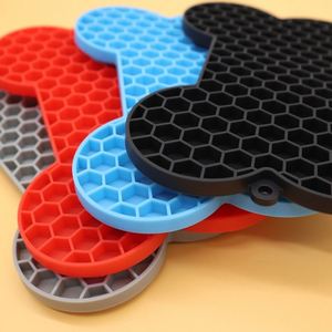 ถ้วยดูดไร้สาร BPA เกรดอาหารรังผึ้งสำหรับสัตว์เลี้ยงที่ป้อนช้าสำหรับสุนัขเลีย - Product Image 5