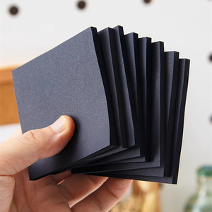 Blocs-notes adhésifs noirs 75mmx75mm, papier mémo coloré pour étudiants et usage bureautique avec dos adhésif - Product Image 3