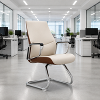 Chaise de bureau en cuir de style exécutif - Design contemporain avec cadre en forme d'arche électro-plaqué poli avec précision