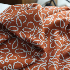 Chăn dệt kim phong cách Scandinavian sang trọng nhẹ nhàng, mềm mại và ấm áp mùa đông, chất liệu acrylic, dùng làm khăn trải ghế sofa phòng ngủ, họa tiết Jacquard - Product Image 6