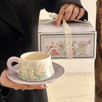 Vente en gros d'usine, tasses et assiettes en céramique iris violettes de haute qualité, ensemble rétro, luxe léger, cadeau d'affaires, tasse à café de haute beauté