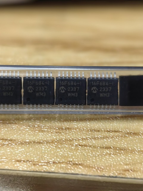 PIC16F84-I/ST TSSOP14 IC Chip New in Stock Electronic Components