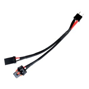 محول مقبس لمبة LED للسيارة 9005 أنثى إلى H7 ذكر مع موصل Y لتوصيل الأسلاك - Product Image 2