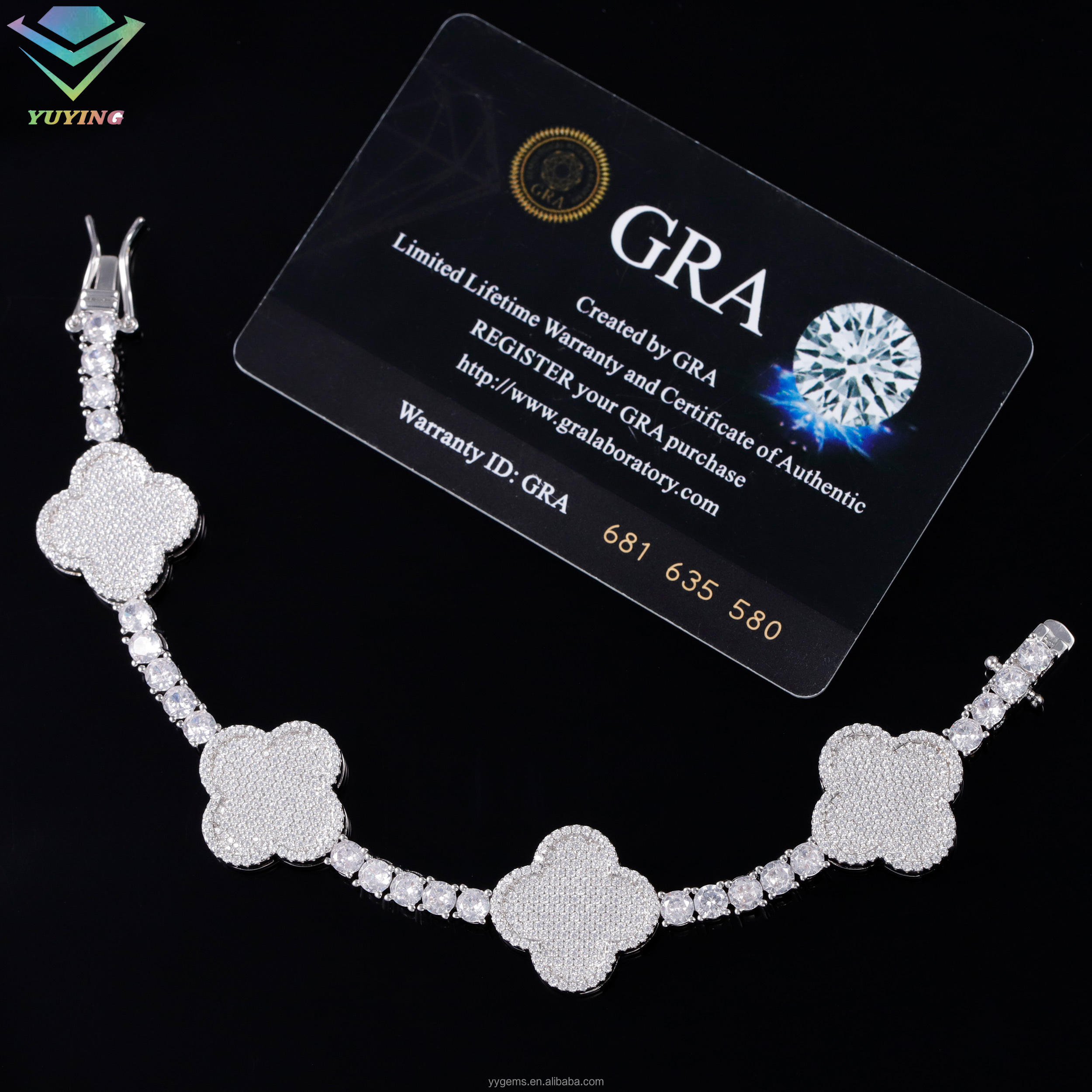 White-4mm Moissanite