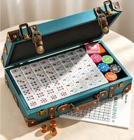 Jeu de Mahjong et de Poker de Luxe en Métal Vert et Mélamine Écologique pour 4 Joueurs, Résistant à l'Eau, Idéal pour les Fêtes, la Maison, le Club et les Loisirs, Vente en Gros
