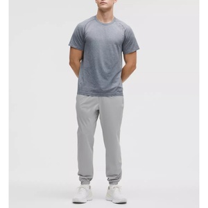 Pantalones Deportivos Grises Innovadores para Gimnasio, al por Mayor, OEM, Pantalones Casuales de Poliéster para Hombre, Cintura Media, Joggers Modernos para Ejercicio - Product Image 3