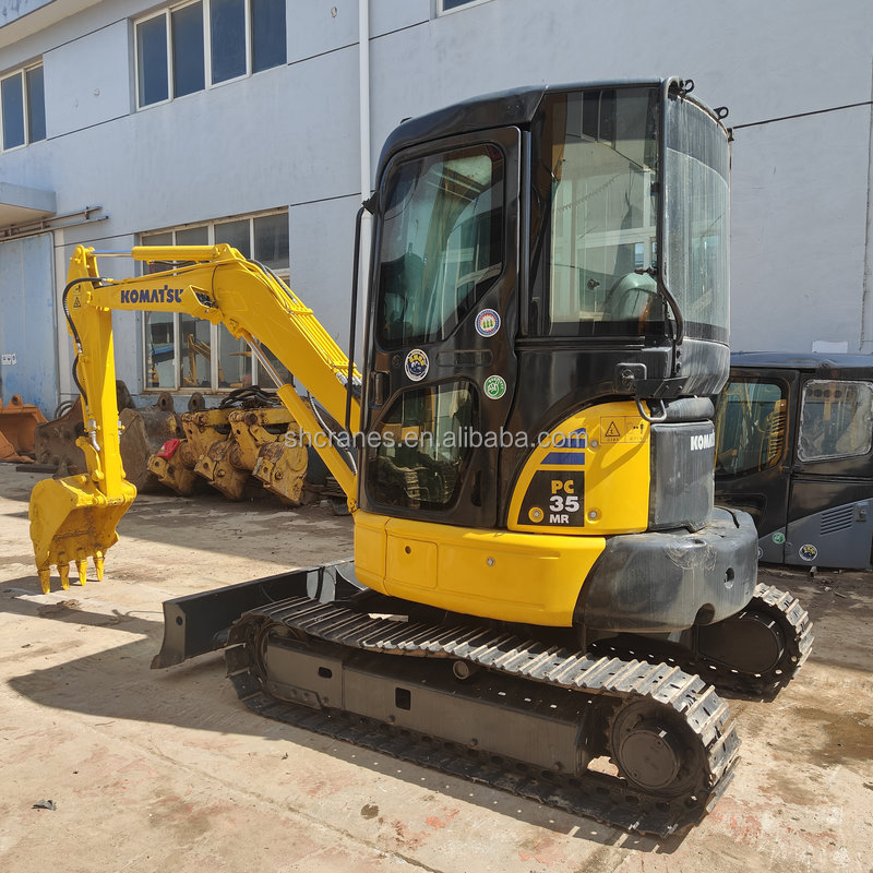Мини-экскаватор Komatsu PC35MR | 3,5 тонна с нулевым хвостовым ходом | Резиновые гусеницы и кабины | Низкая продолжительность и в хорошем состоянии