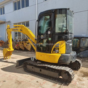 Usato Komatsu PC35MR Mini escavatore | Oscillazione a coda Zero 3.5 Ton | Cingoli in gomma e cabina | Ore basse e ben mantenuto - Product Image 1