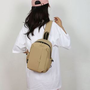 Bolso Bandolera Deportivo Casual de Moda 2025, Impermeable, con Cierre Oxford, Logotipo Personalizado, MOQ Bajo, Colorido, para Hombre y Mujer - Product Image 6