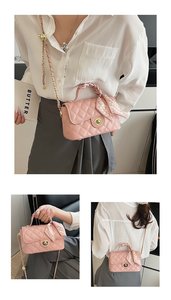 여성용 퀼트 PU 크로스바디 백, 실크 스카프 핸들 미니 체인 숄더백, 데일리용 턴락 새첼 퍼스 - Product Image 3