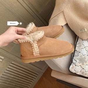 Stivali da Neve Invernali da <span class=keywords><strong>Donna</strong></span> Nuovo Modello 2024 Foderati in Pelliccia Ispessiti e Caldi Stile Nordico con Punta Aperta e Suola in Gomma - Product Image 1