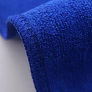 उच्च गुणवत्ता वाला माइक्रोफाइबर तौलिया नरम और गैर-परेशान करने वाला लोगो है जिसमें माइक्रोफाइबर तौलिया जोड़ा जा सकता है