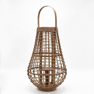 Hot Selling Home Deco Craft Natural Vintage Rustic <strong>Large</strong> Decorative Handmade Rattan Weaving Storm <strong>Lantern</strong> Bamboo Candle <strong>Lantern</strong> - Product Image 3