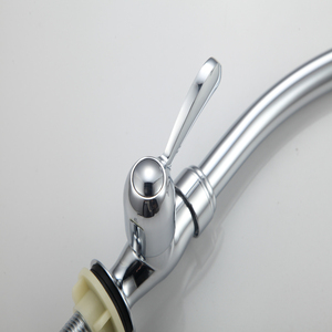 Robinet de cuisine moderne en alliage de zinc articles sanitaires de qualité mitigeur monotrou à prix réduit service de puits eau froide - Product Image 3