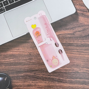 หวีพลาสติกพิมพ์ลายการ์ตูนน่ารัก สีเจลลี่ หวีซี่กว้าง หวีขนาดใหญ่ ขายส่ง - Product Image 5