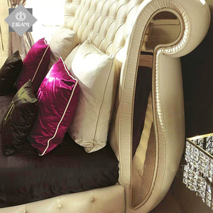 Letti di Lusso Moderni per Camera da <span class=keywords><strong>Letto</strong></span> in Ecopelle con Testiera Trapuntata a Bottoni, Stile Morbido e Elegante, Misure Queen e King - Product Image 3