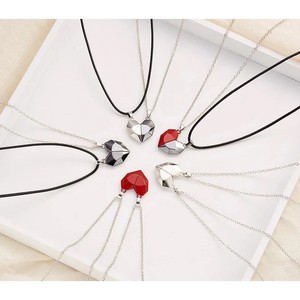 Collane con Ciondolo a Cuore Magnetico <span class=keywords><strong>Romantico</strong></span> <span class=keywords><strong>per</strong></span> Donne e Uomini, Gioielli <span class=keywords><strong>per</strong></span> Coppie, Regali <span class=keywords><strong>per</strong></span> San Valentino - Product Image 3