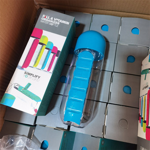 Wholesale Available in Multiple Colors 7 Day <b>Pill</b> Case Water <b>Bottle</b> 2 1 Portable Outdoor Travel Organizer Cup Plastic 600ml - Product Image 3