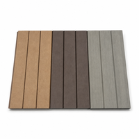 Panneaux de clôture composites pour propriétés agricoles, insonorisés, finition bois lisse, résistants aux intempéries, protection extérieure
