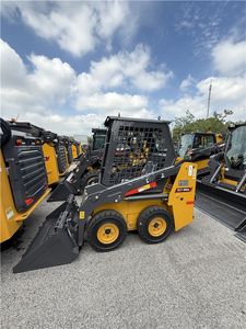 Nueva Minicargadora Xc7-Sr04, Diseño Compacto para Uso Agrícola, Trabajo en Espacios Reducidos con Elevación de Cucharón Potente y Movimiento Estable - Product Image 6