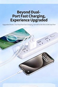 Chargeur rapide UGREEN 20W double port USB-C et USB-A avec prise pliable pour iPhone 15 Pro Max et téléphones Android - Product Image 2